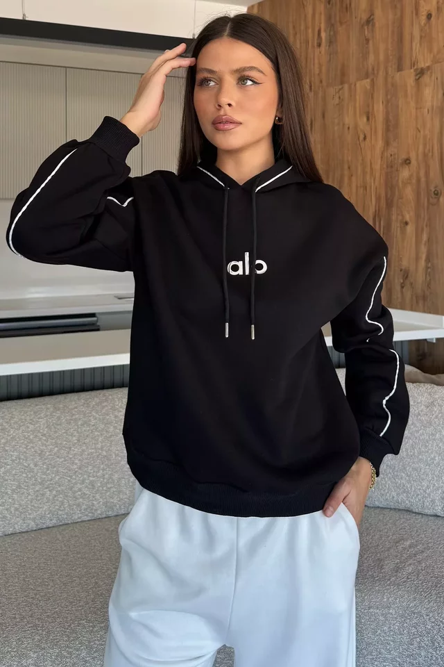 Kadın Kapüşonlu Baskılı Şardonlu Sweatshirt