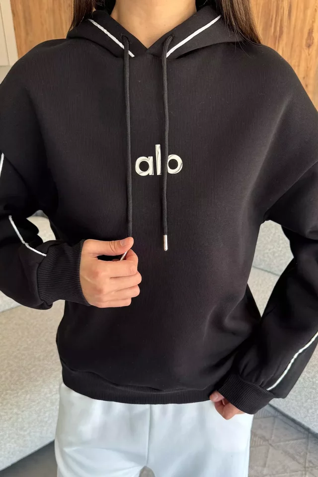 Kadın Kapüşonlu Baskılı Şardonlu Sweatshirt
