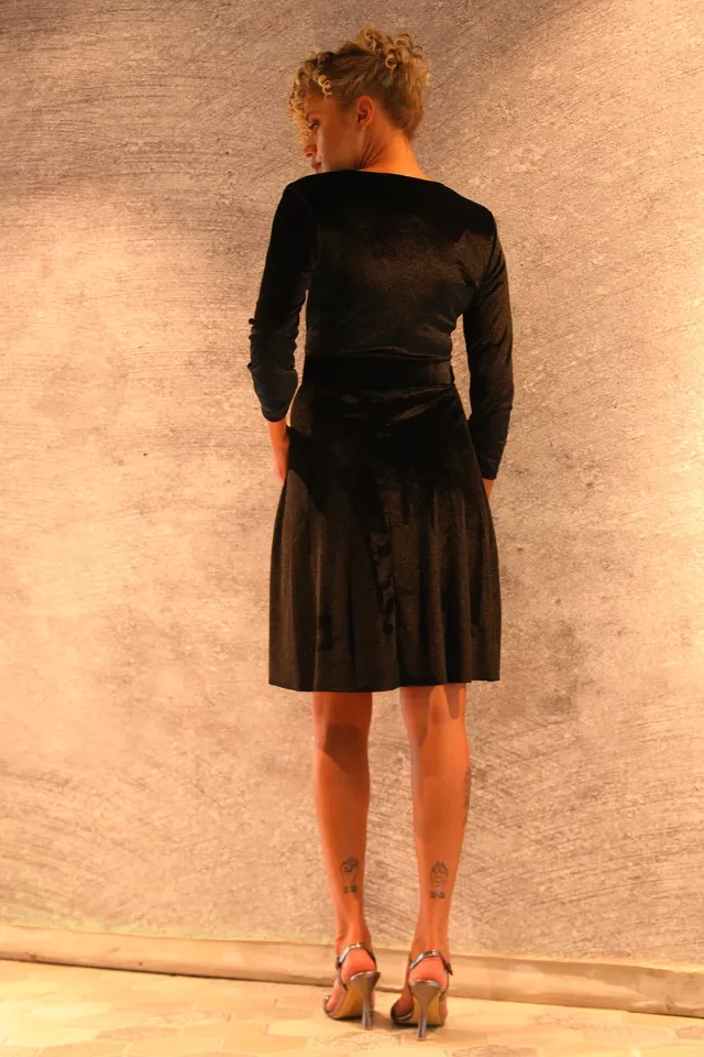 Kadın Kravuze Yaka Kemerli Kadife Abiye Elbise Siyah