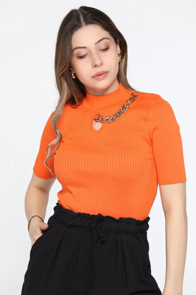 Kadın Ön Dekolteli Zincir Detaylı Likralı Bluz Orange