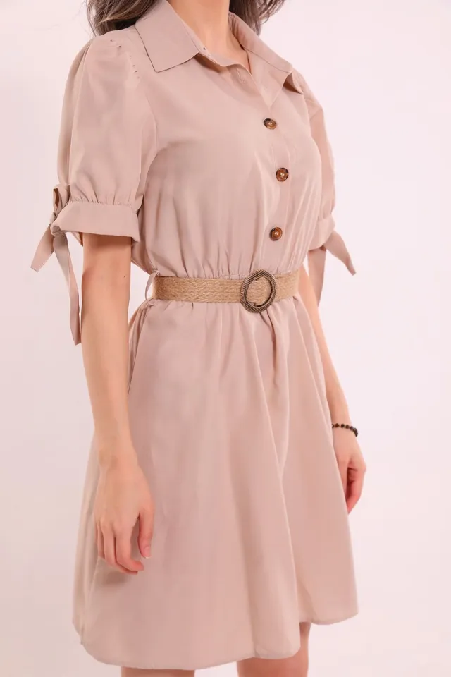 Kadın Ön Düğmeli Kol Bağlama Detaylı Hasır Kemerli Elbise Taş