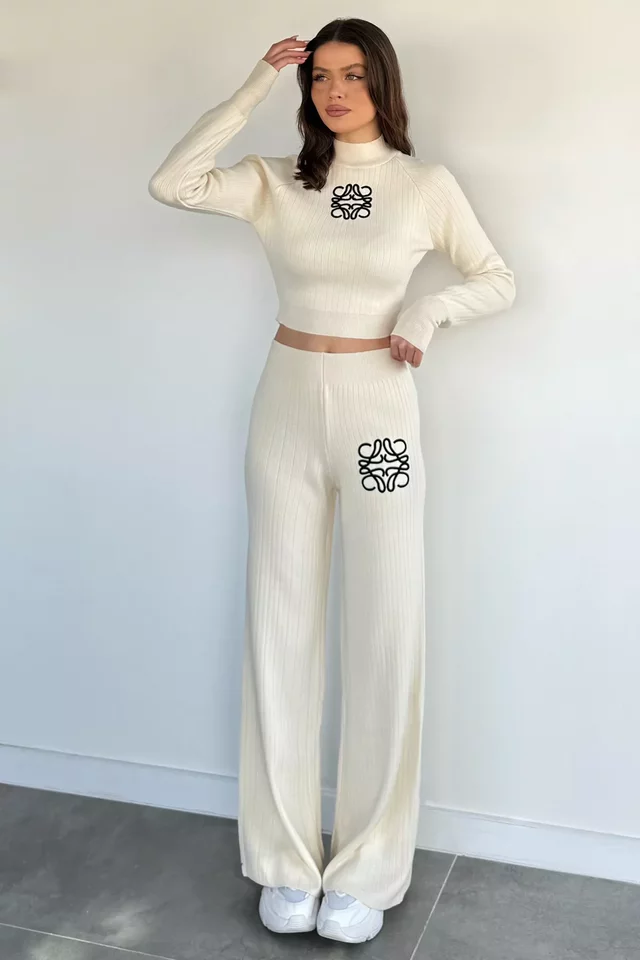 Kadın Ön Nakışlı Crop Kazak Pantolon Triko İkili Takım - 1
