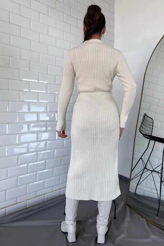 Kadın Polo Yaka Bel Bağlamalı Uzun Triko Elbise Ekru