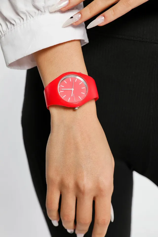 Kadın Silikon Kordonlu Casual Kol Saati Kırmızı