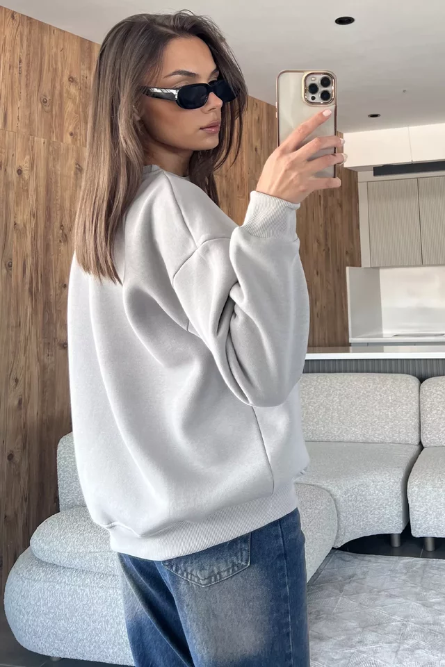 Kalp Nakışlı Üç İplik Şardonlu Kadın Sweatshirt