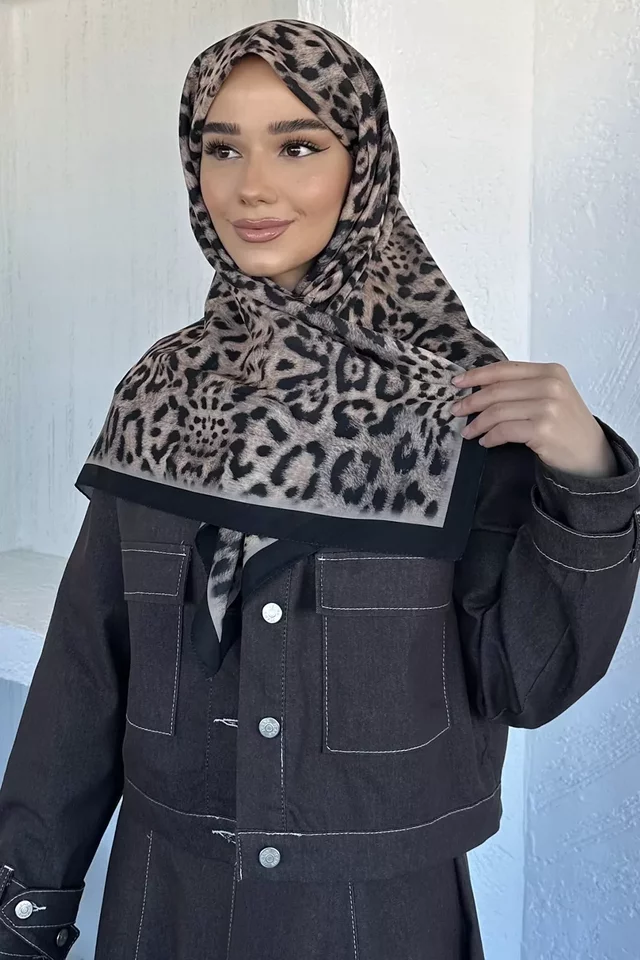 Siyah