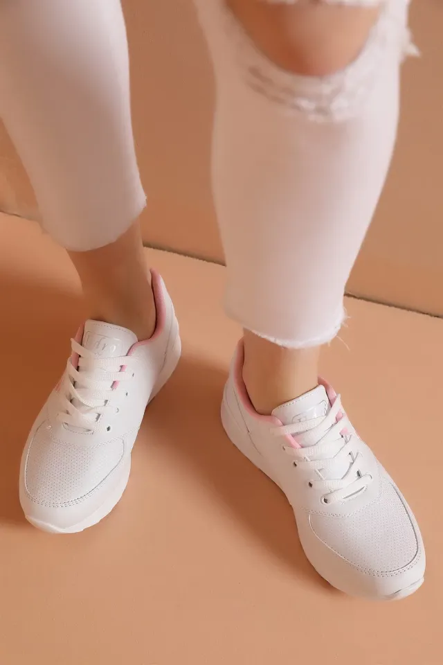 Bağcıklı Bayan Spor Ayakkabı Beyazpudra