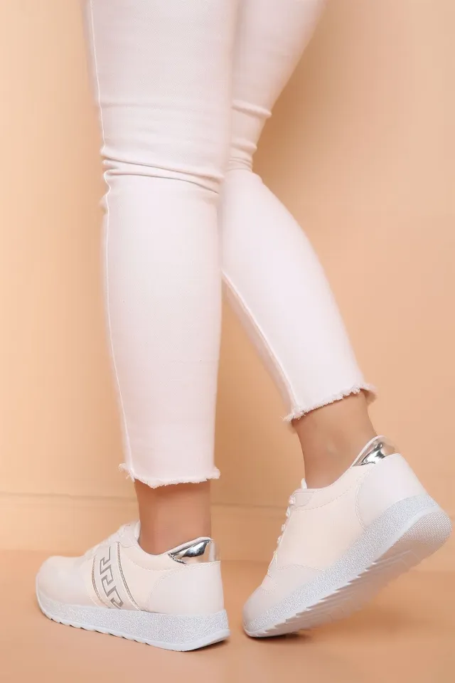 Bağcıklı Bayan Spor Ayakkabı Beyazgümüş