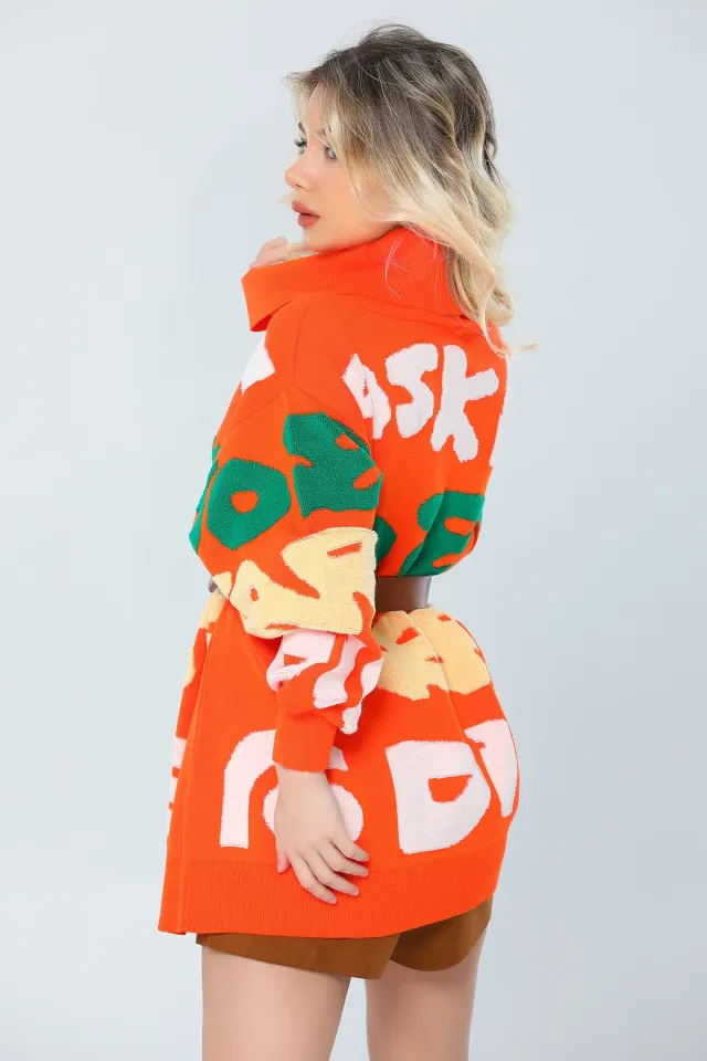 Kadın Oversize Harf Desenli Boğazlı Panço Triko Kazak Orange