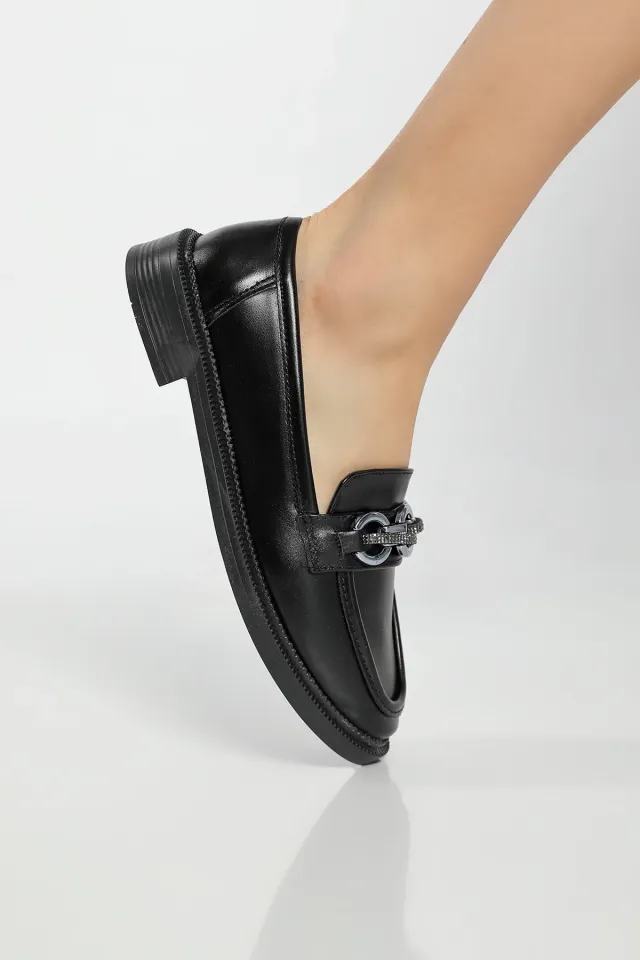 Taş Detaylı Kadın Günlük Ayakkabı Siyah