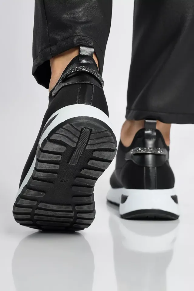 Taş Detaylı Kadın Günlük Sneakers Ayakkabı Siyah