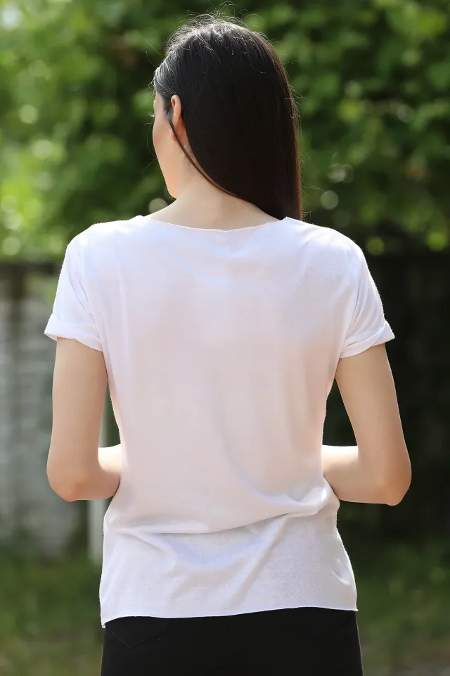 V Yaka Simli T-shirt Beyaz
